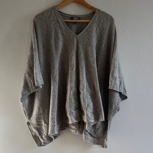 Neiman Marcus Gray Cashmere Sweater